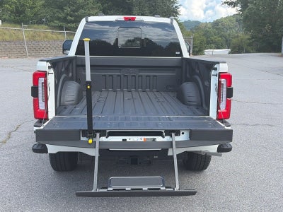 2026 Ford Super Duty F-350 SRW Platinum