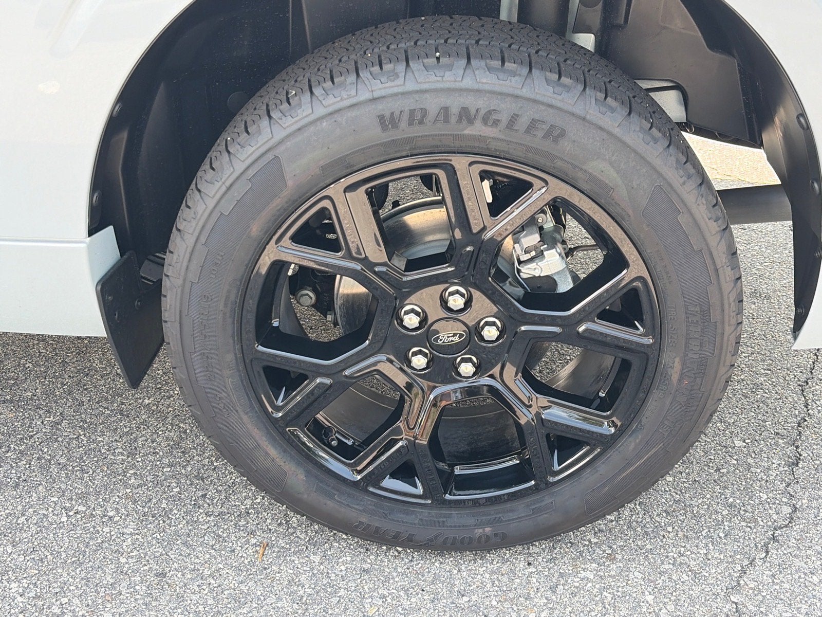 2026 Ford Maverick Lobo Standard